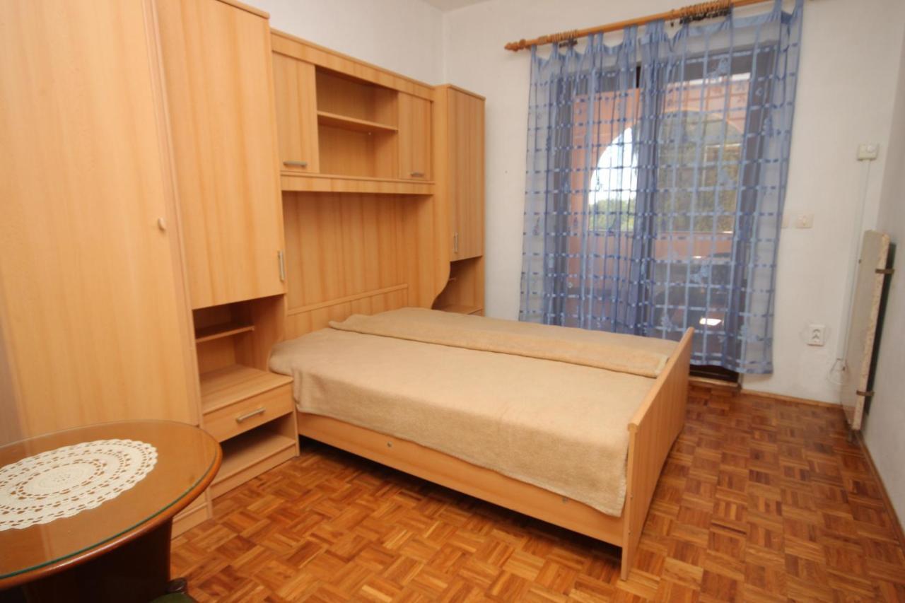 Apartments With A Parking Space Medulin - 7208 Екстер'єр фото